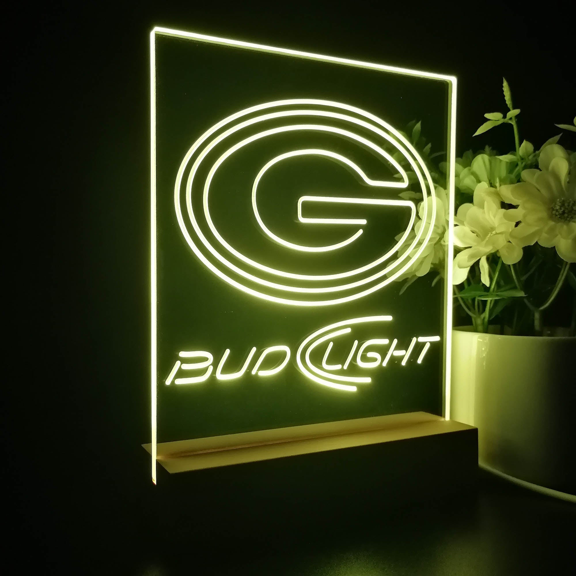 Bud Light Green Bay Packers 3D Illusion Night Light Table Lamp