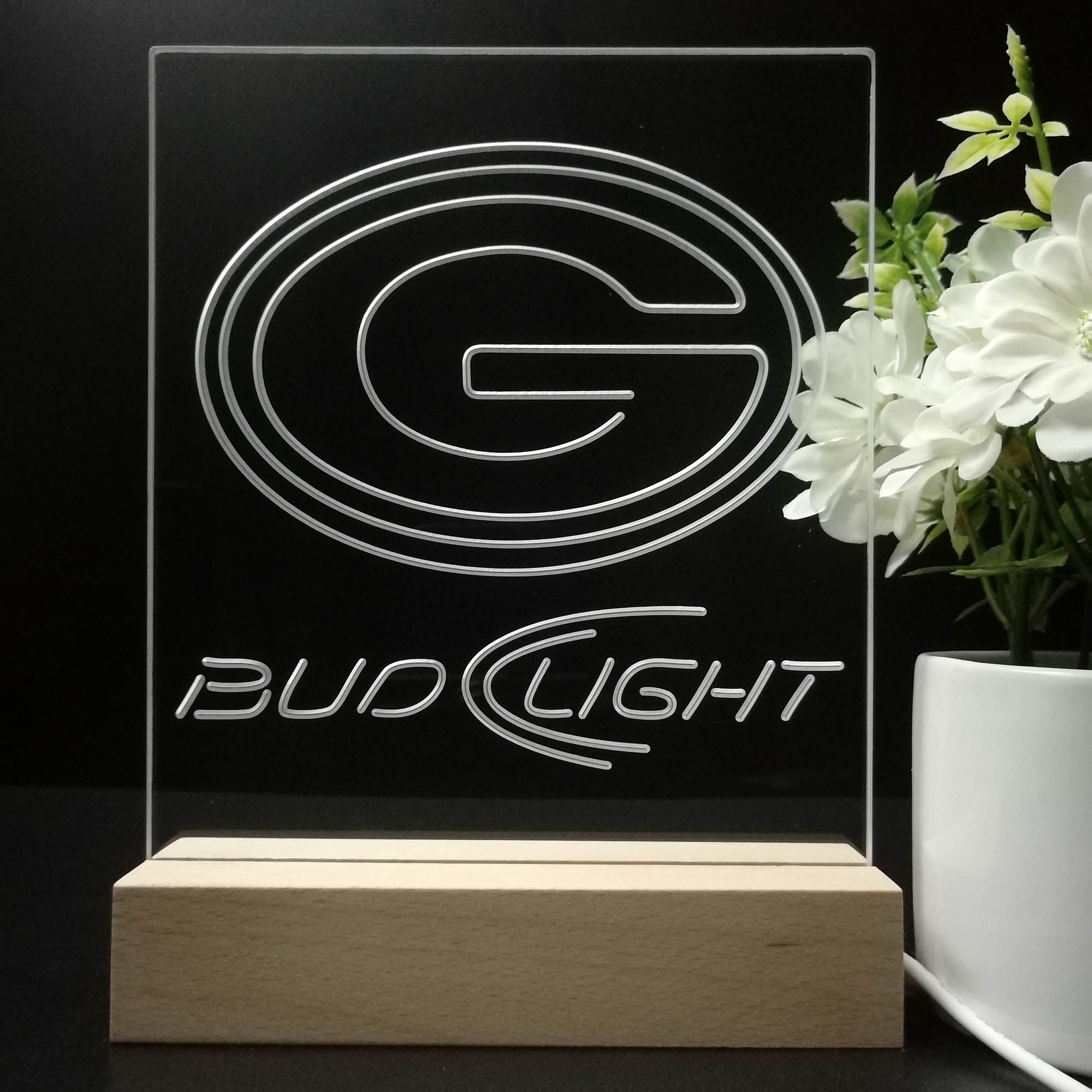 Bud Light Green Bay Packers 3D Illusion Night Light Table Lamp