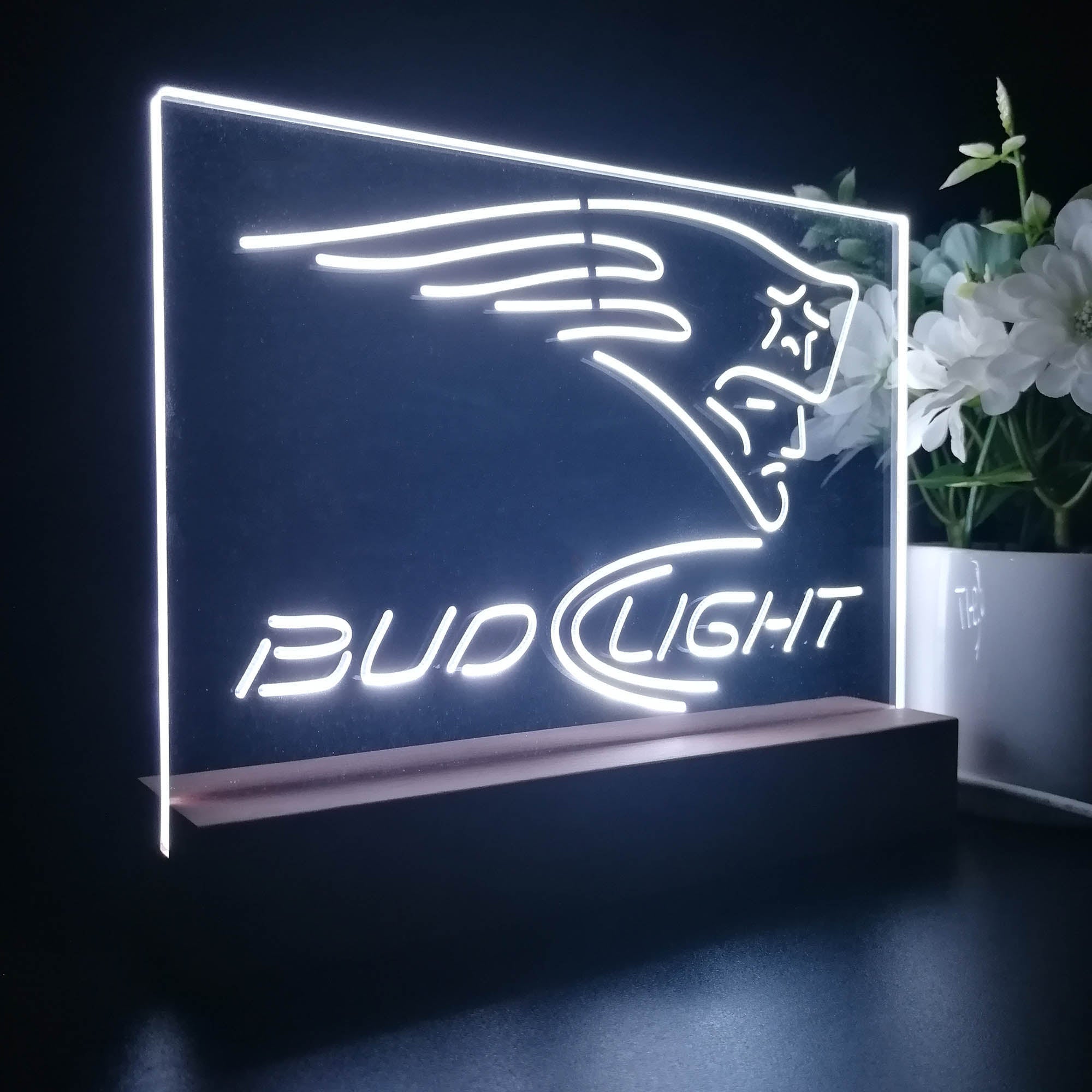 Bud Light New England Patriots Night Light Pub Bar Lamp