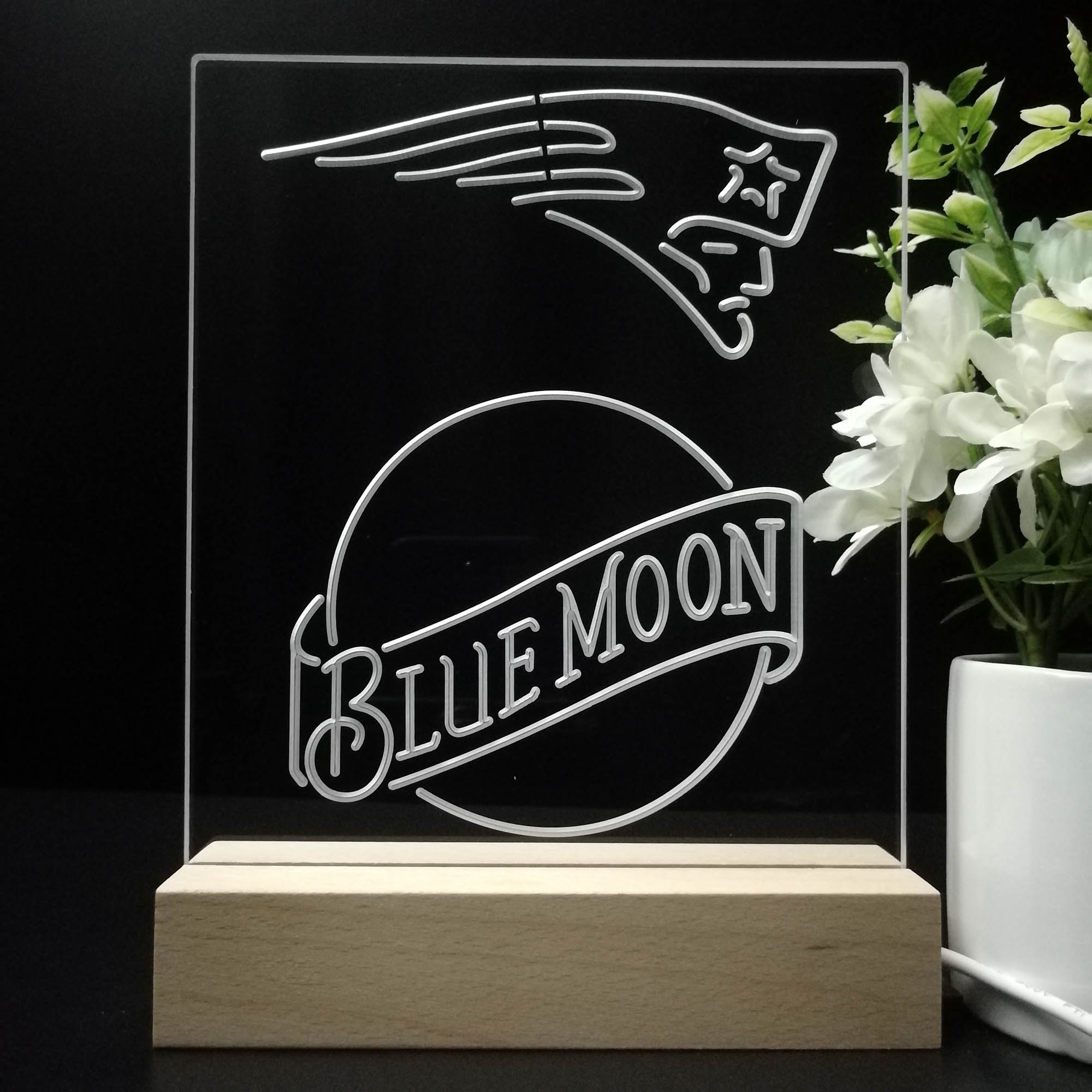 New England Patriots Blue Moon Led Light Sign Pub Bar Lamp