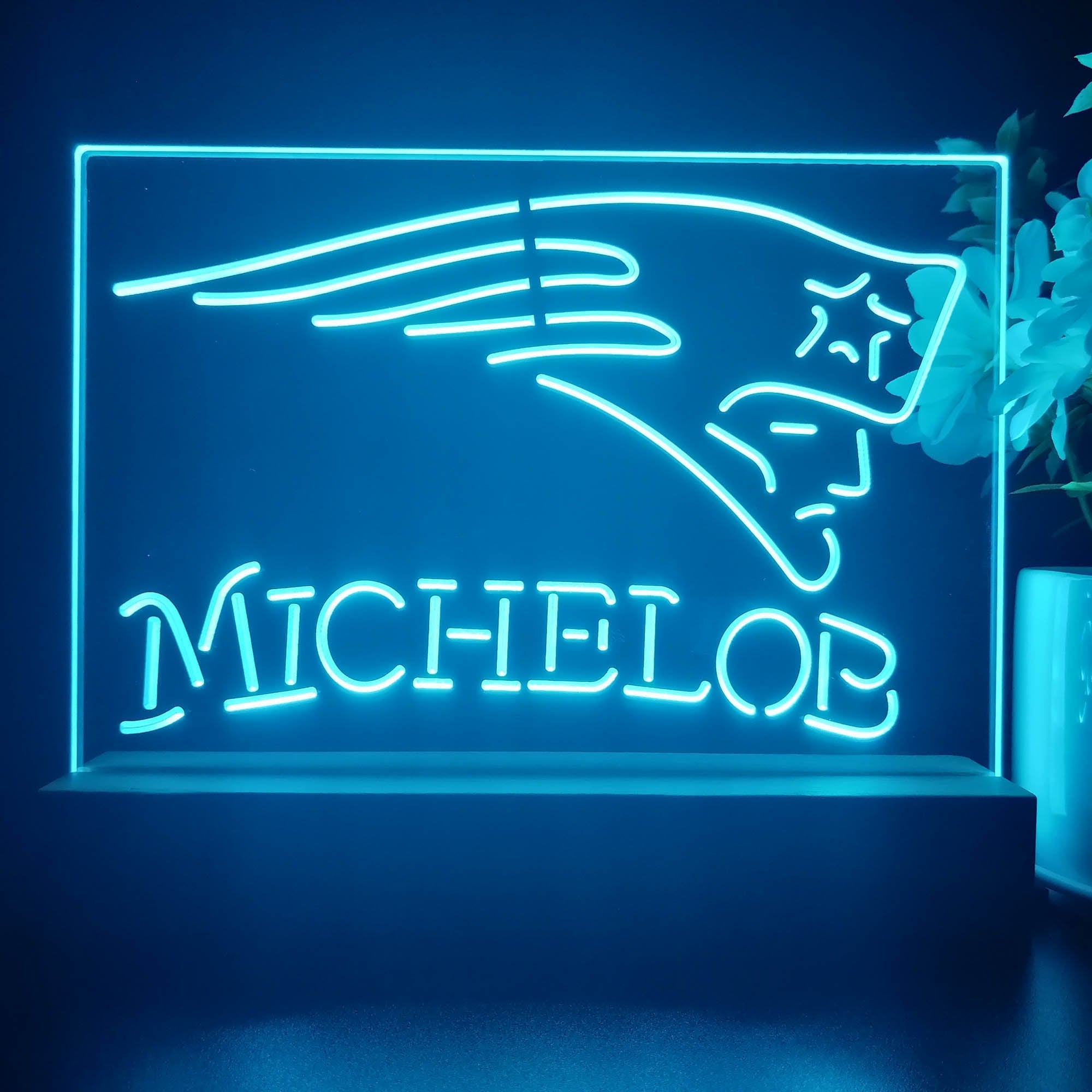 New England Patriots Michelob Bar 3D Illusion Night Light Table Lamp