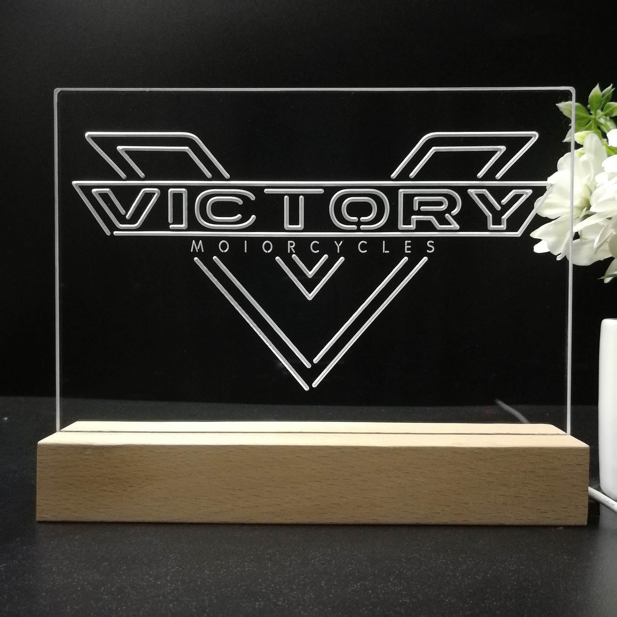 Victory Motorcycles 3D LED Illusion Night Light