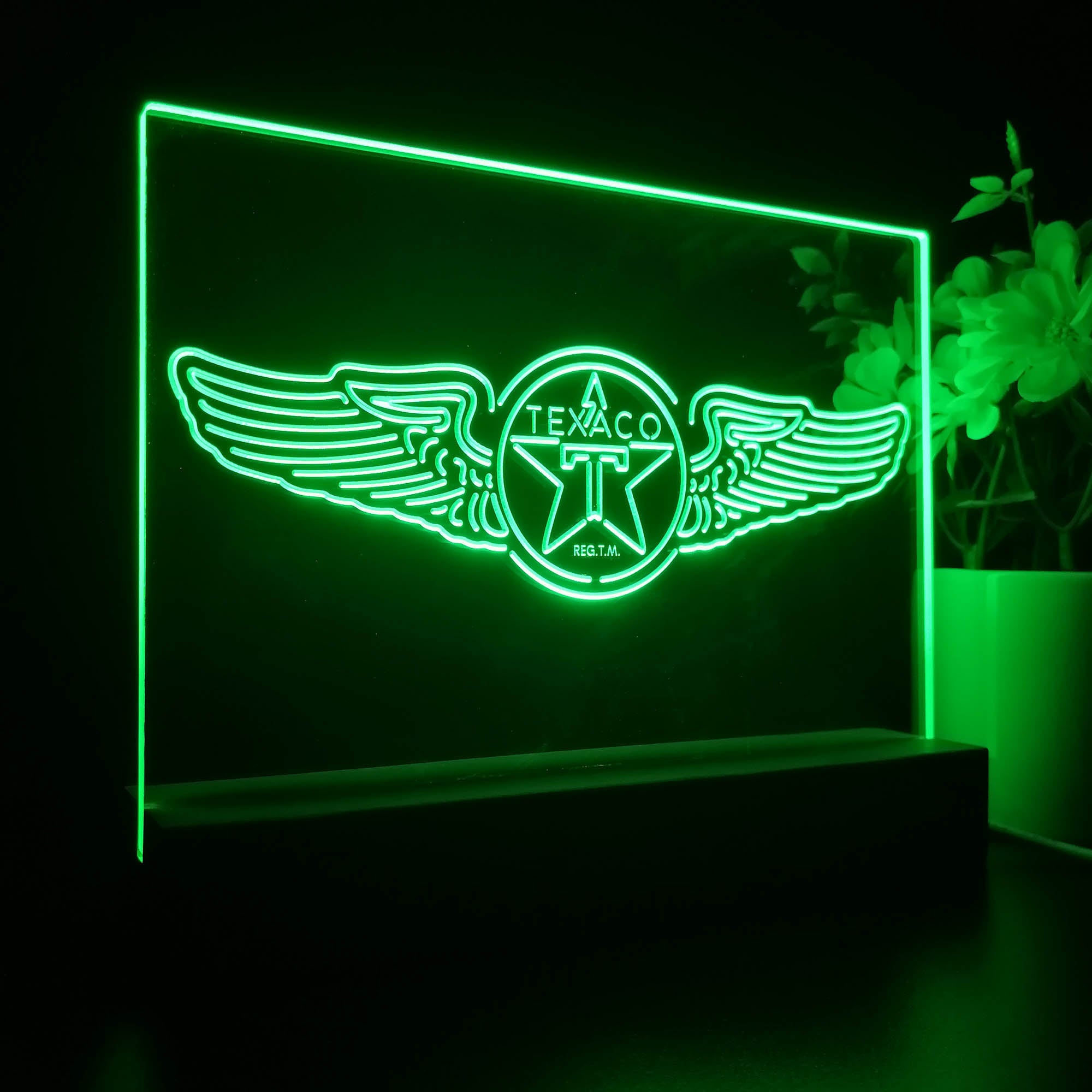 Texaco Oil Wing Star 3D LED Illusion Night Light