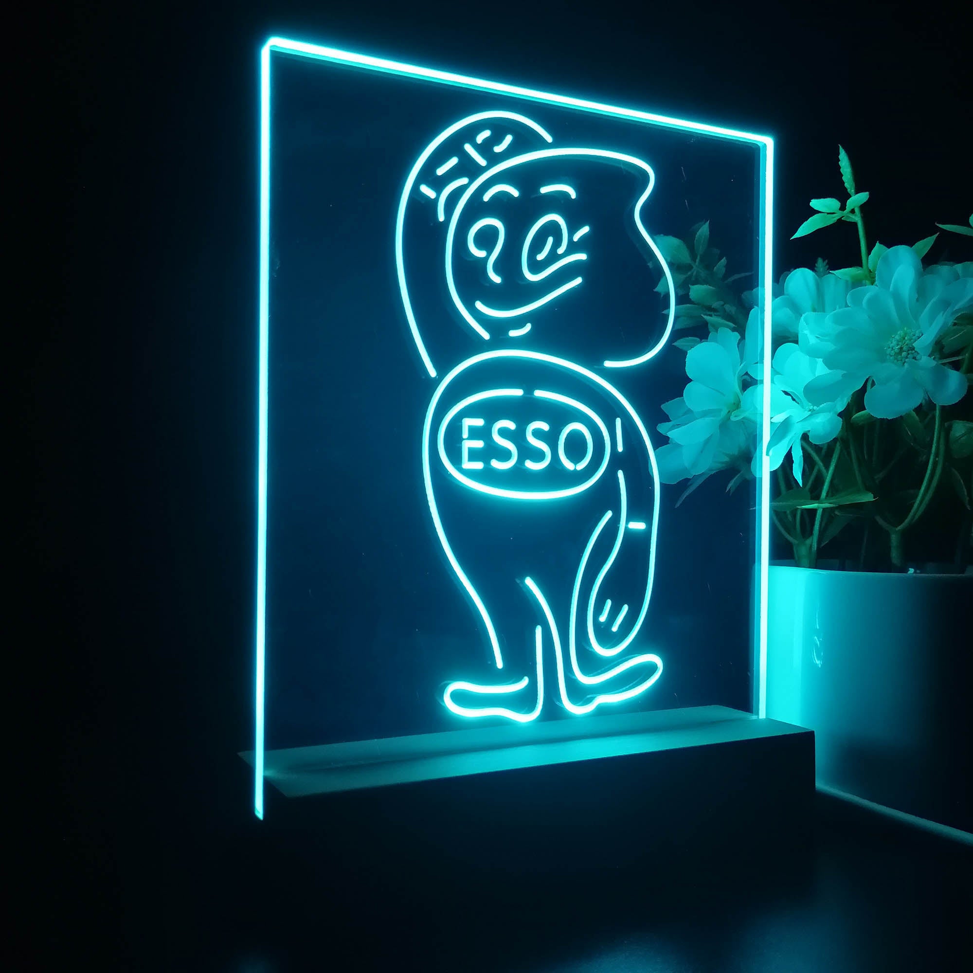 Esso Mascot Oil Gasoline 3D LED Illusion Night Light