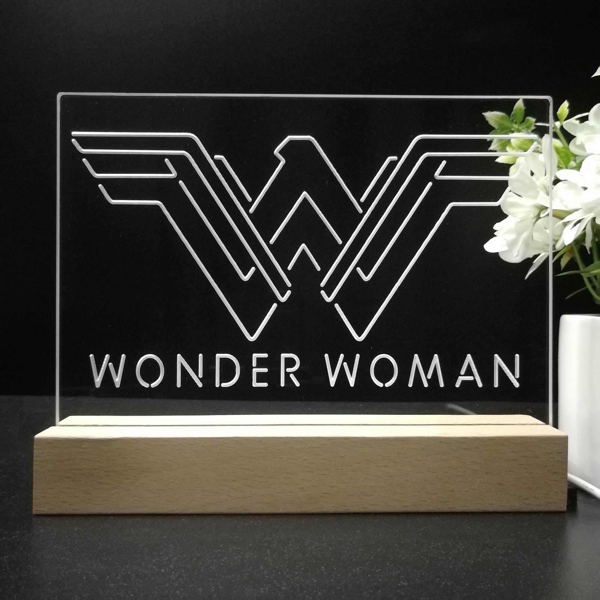 Wonder Woman 3D LED Illusion Night Light